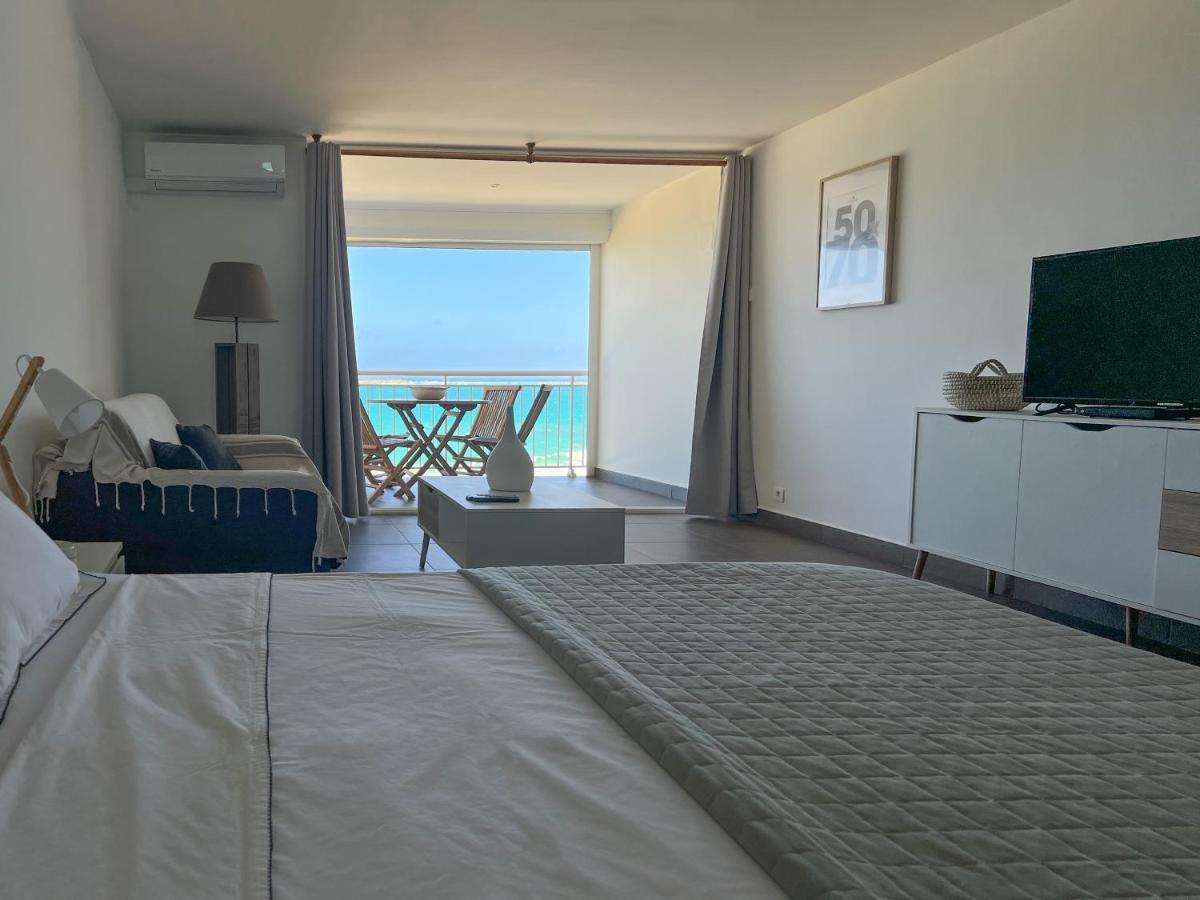 Front Line Unit 520 Ft2 - 48 M2, On Second Floor, Stunning Ocean View Apartment Cul de Sac Exterior foto